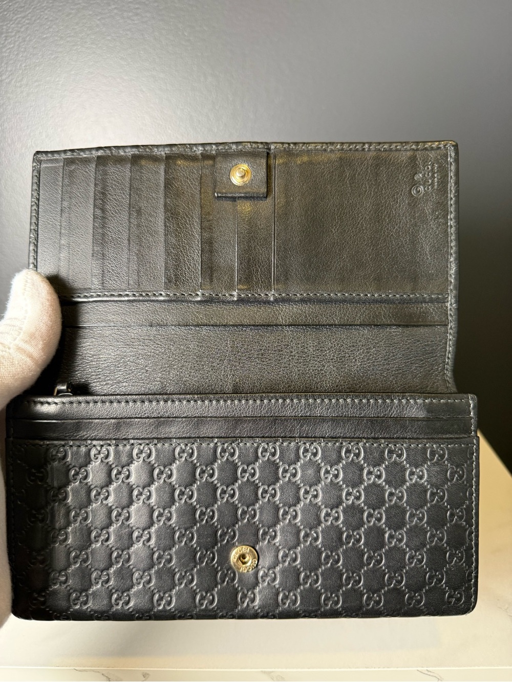 Gucci Black Embossed GG Continental Wallet - Picture 4 of 5